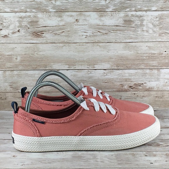 sperry women's crest knot sneaker